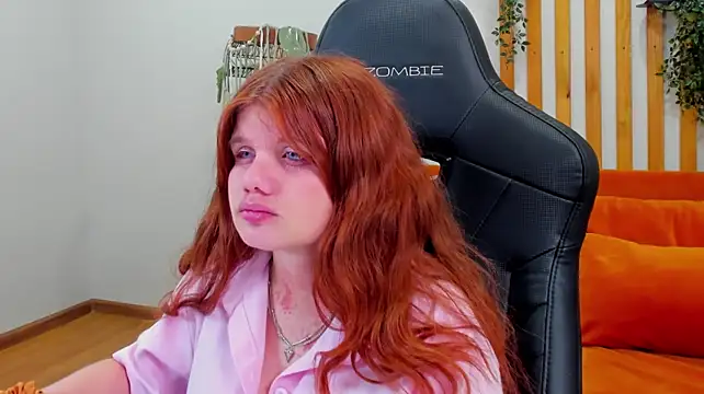 Živý XXX chat ChloeHalses