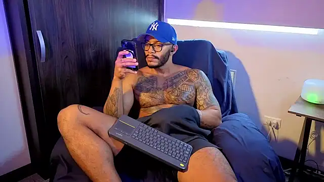 Wheeler_Green's Live XXX Chat
