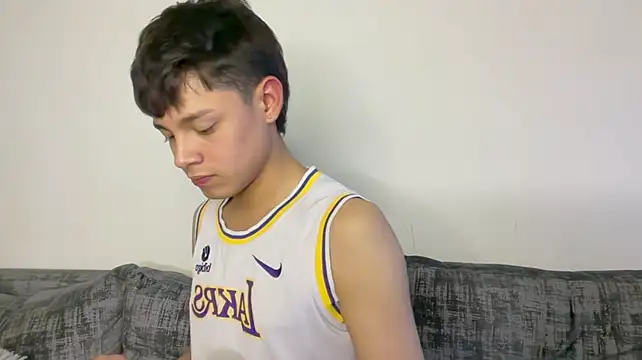 Andy_Belier23 现场XXX聊天