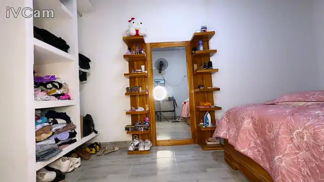 blessed-cock Obrolan Langsung XXX