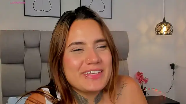 Susan-Sweet-7 লাইভ XXX চ্যাট