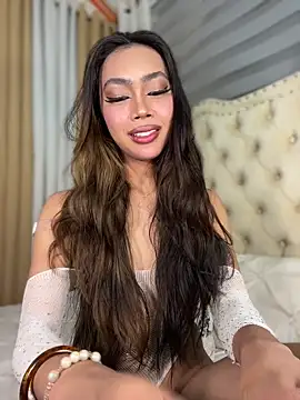 Innocent_yanixx69 ওয়েবক্যাম শো