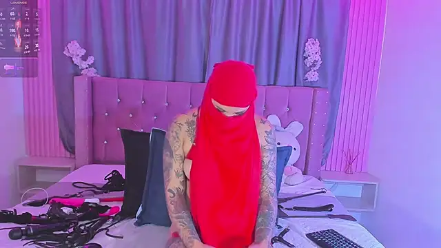 Nayla-Mouna's Live XXX Chat