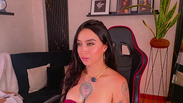EmmyEvans1 – Naživo XXX chat