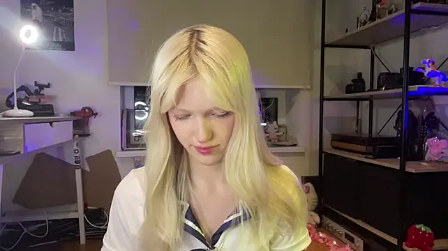 Živý XXX chat ShoshanaNogueras