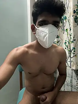Naughtytomboy78 Pertunjukan Webcam