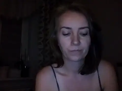 JenniferAlone: онлайн-секс-чат