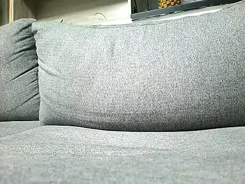 kinkydolll élő XXX-chatje