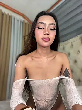 Chat +18 de Innocent_yanixx69 ao vivo