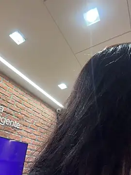 Chat XXX ao vivo de Rafaellaz