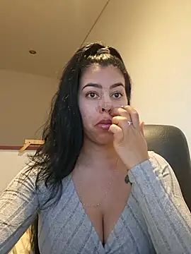 دردشة Luianna الجنسية المباشرة
