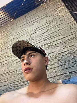 Chat XXX en directo de Lander_Cruz