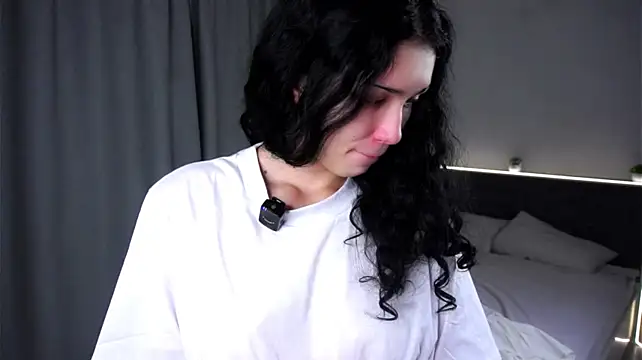 DeeannLaclair – webcam-show