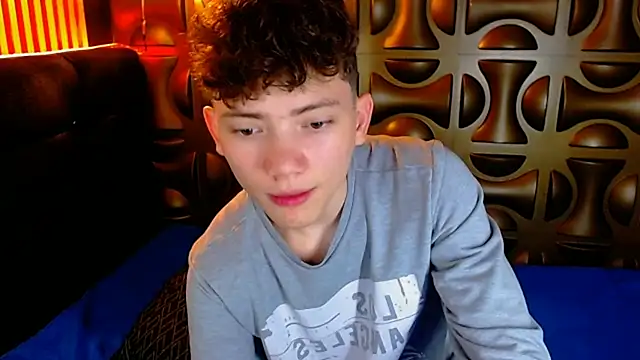cruz_dante Show in webcam