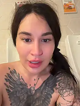 TattooGirlAlia webcam show