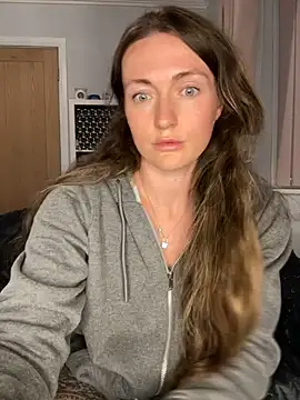 แชท XXX สดของ BonnieUKx