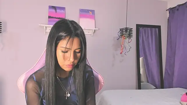 VelvetRosss' Live XXX Chat