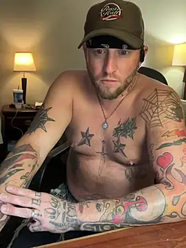 Chat XXX en directo de Livingpuddle