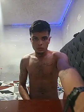 Show Webcam de Deepthroat18yo