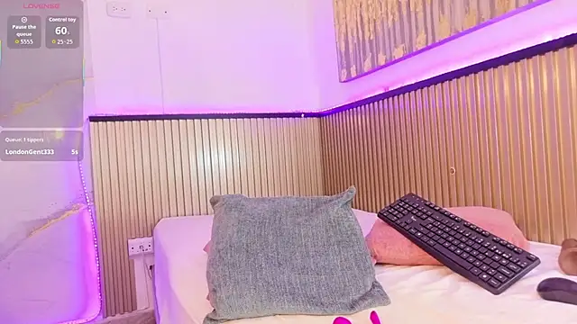 _anais_rose_'s Live XXX Chat