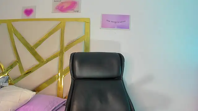 ChannelssDiirty live XXX chat