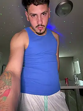 Czat XXX na żywo – MrBadBoyX