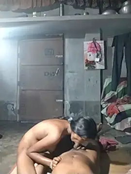 Živý XXX chat couplesexybhabi