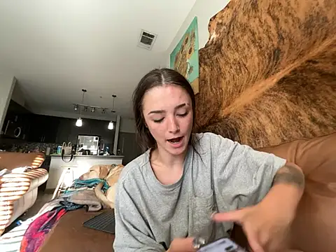 ash10alex's Live XXX Chat