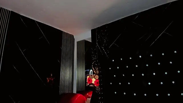 Nayara_Kのウェブカメラショー