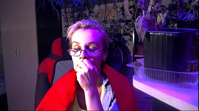 HelgaHimmell live XXX chat
