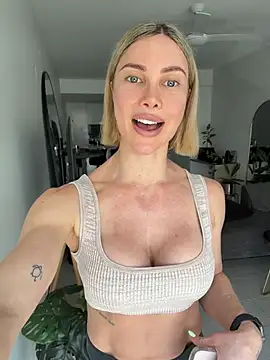 raeparks live XXX chat