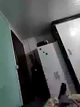 Chat +18 de Julinho4085 ao vivo