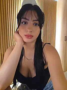Princess_AliciaVellami's Live XXX Chat