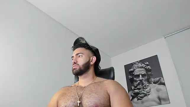 simonleon27 Adlı Modelin Canlı XXX Sohbeti