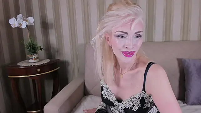 Rita_Farel's Live XXX Chat