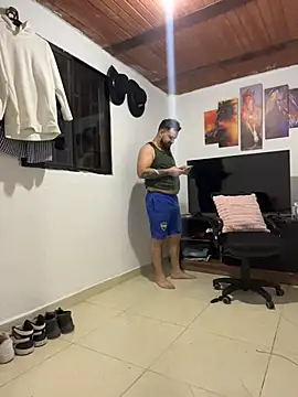 Ethan_Castellanon Webbikameraesitys