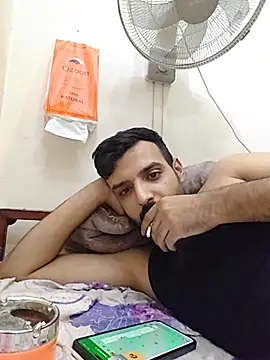 ali1996a1's Live XXX Chat