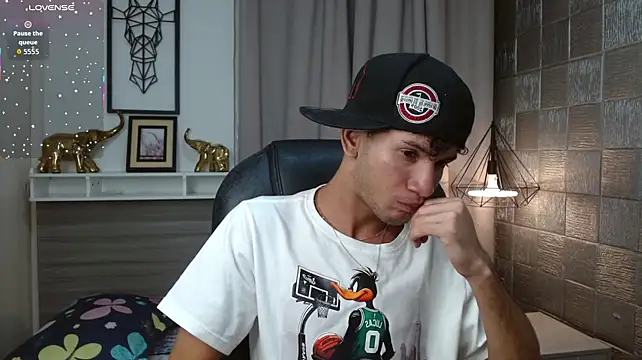 Chat +18 de JDWhite18 ao vivo