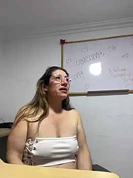 Вебкам-шоу kaylaMinov_