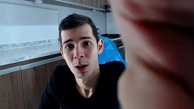 Brandon_Wolf – webcam-show