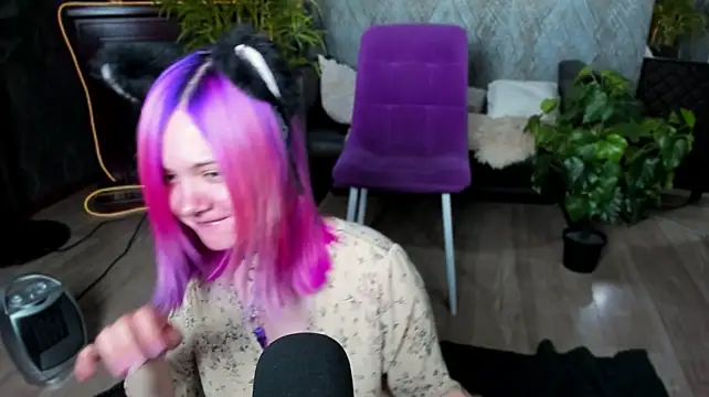 Miiu_miiu 在線直播表演