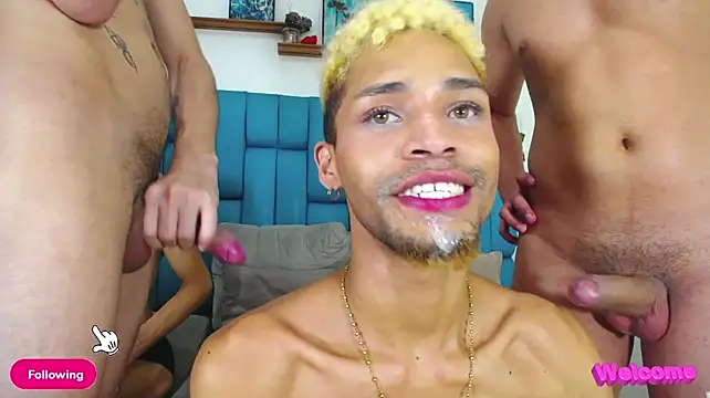 Webkamerová show Dirty3someGuys