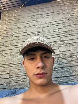 Онлайн чат XXX Lander_Cruz