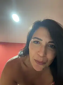 Cataleya80 即時 XXX 聊天