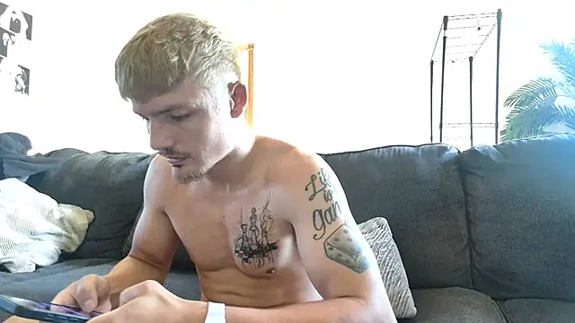 derekmontana2's Webcam Show