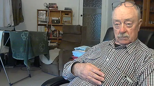 brnoxx Chat XXX live