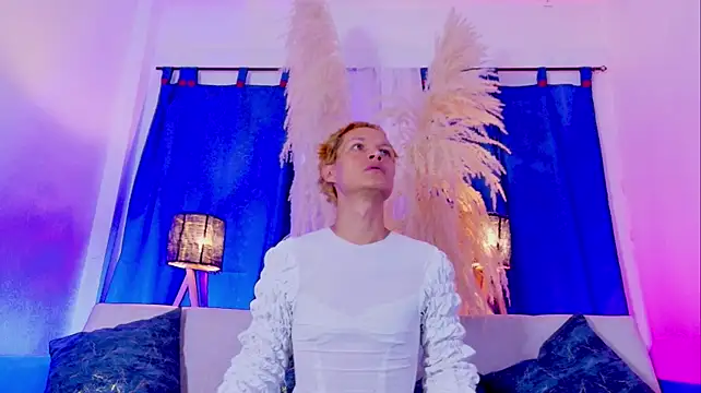 Paulina_Noir's Webcam Show