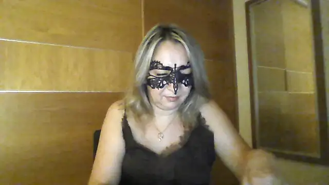 Nayelik's Live XXX Chat