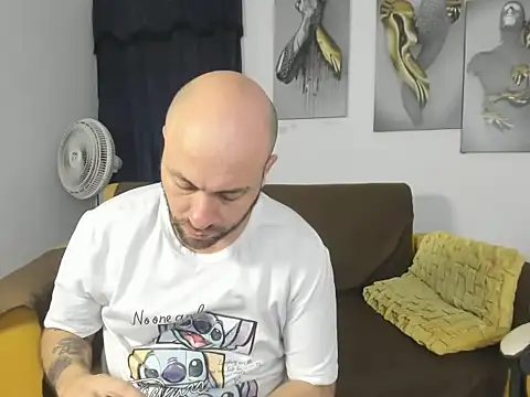 mike_lovers_ – Kamerová šou