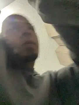 צ'אט XXX בשידור חי של Taylor_DiamondBoy